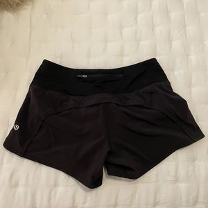 lululemon shorts 4”